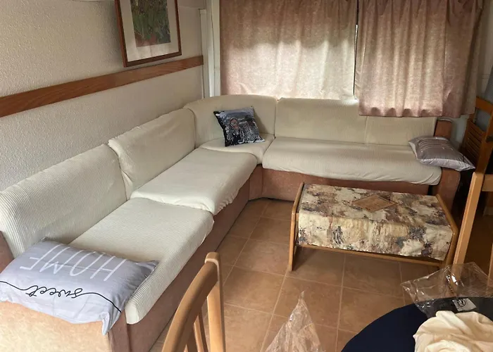 Rancho Catalan 2 Bed and Breakfast *